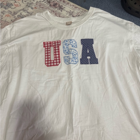 Women's White USA Graphic Tee - Picture 1 of 3